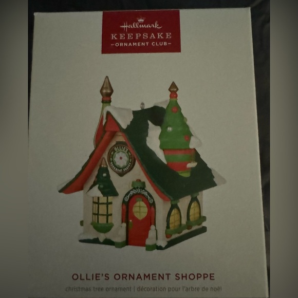 Hallmark KOC Member Exclusive Ornament 2024 - Ollie’s Ornament Shoppe - Picture 2 of 4